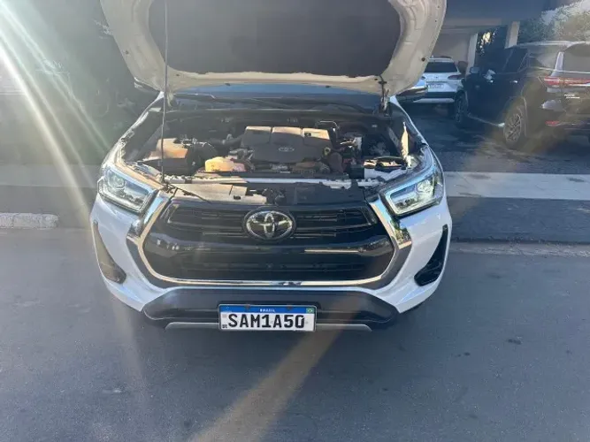 Toyota Hilux CD SRX 4X4 2.8 TDI 16V Diesel Aut. 2024