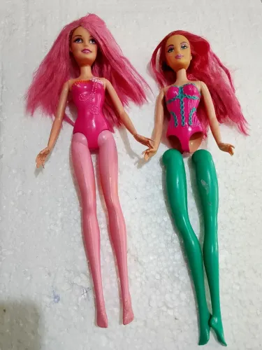 Lote de sucatas de bonecas Barbies