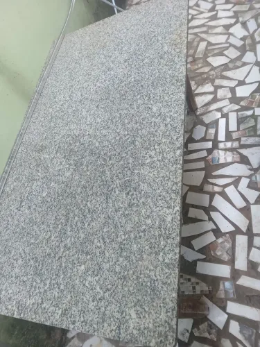 Mesa de mármore