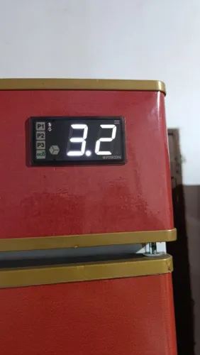 Conserto e instalação de controlador temperatura digital.