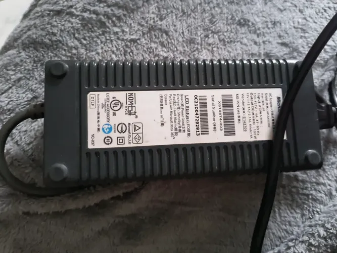 Fonte para x box 360 O modelo exato do seu Xbox 360 (Fat, Slim ou Super Slim)