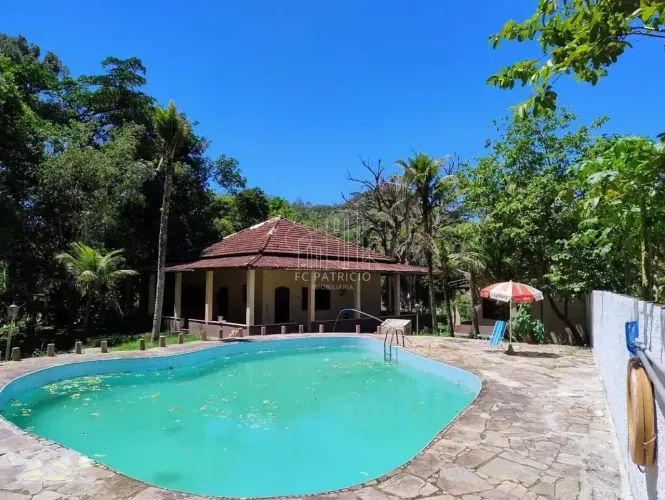 MINI SÍTIO À VENDA EM CADETES FABRES GUAPIMIRIM/RJ