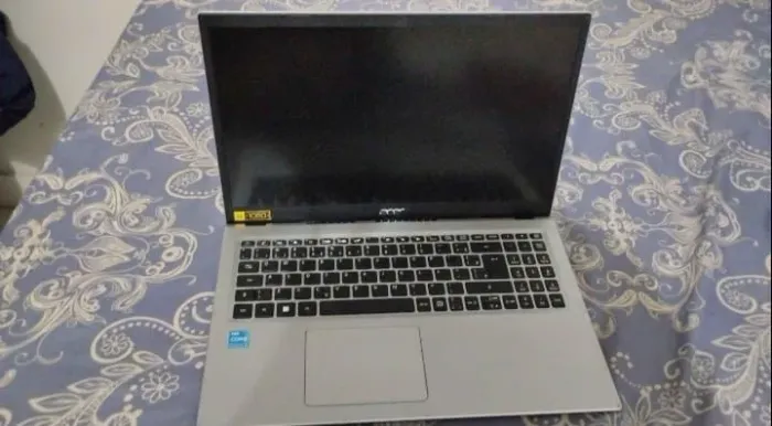 Acer Aspire i3 11° geração<br>8gb RAM<br>256gb interno
