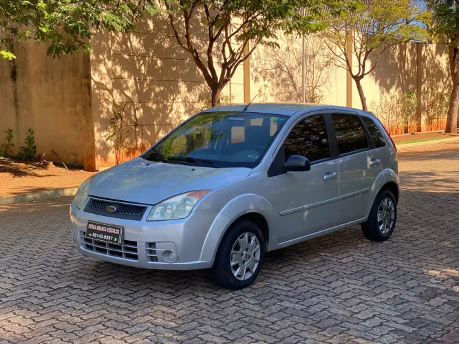 Ford Fiesta 1.0 8V Flex/class 1.0 8V Flex 5P 2010