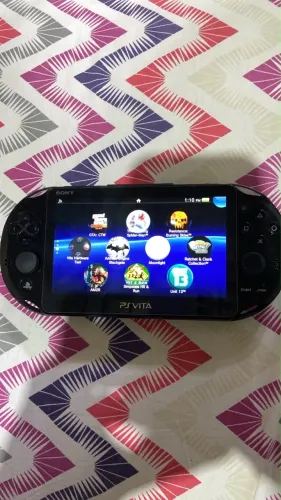 PS VITA DESTRAVADO