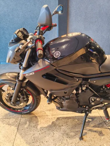 Vendo Yamaha xj6