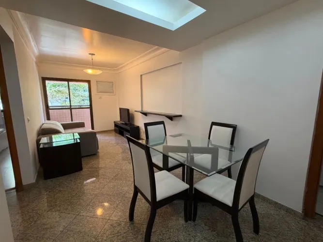 Apartamento com 1 dormitório para alugar, 57 m² por R$ 5.084,00/mês - Barra da Tijuca - Ri