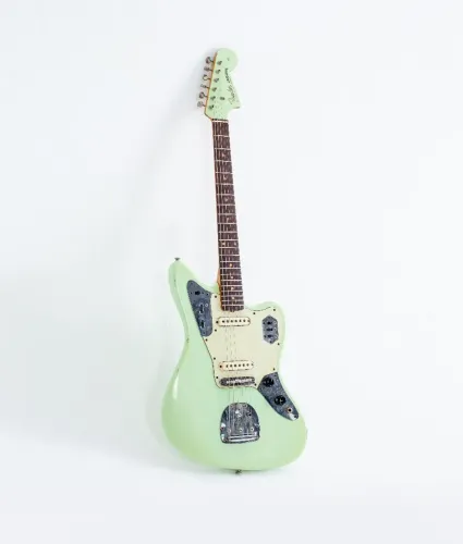 Vendo Guitarra Fender Jaguar 1963, original de época