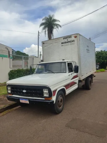Vende -se F400 ano 1978