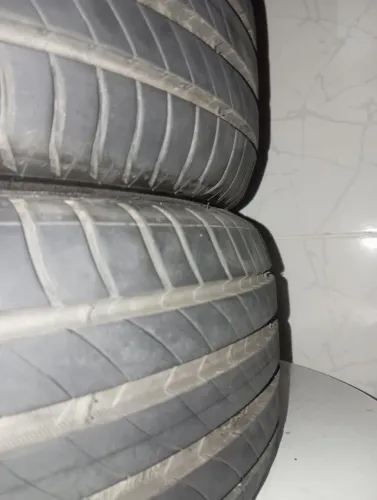 Pneu Michelin aro 16
