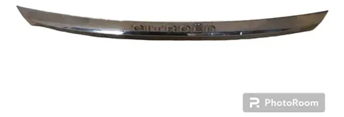 Moldura Placa Tampa Traseira c4