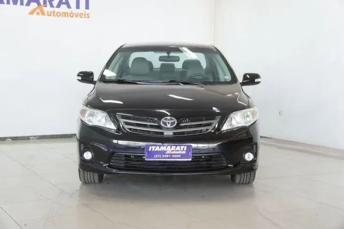 Toyota Corolla 1.8 GLI Upper 16V Flex 4P Automatico 2013