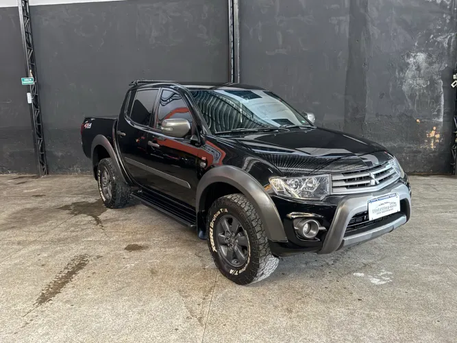 Mitsubishi L200 T.outdoor 3.2 CD TB Int. Dies. Aut. 2018