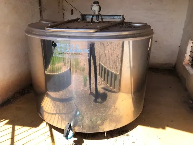 Tanque resfirador de leite 1.200 lts completo