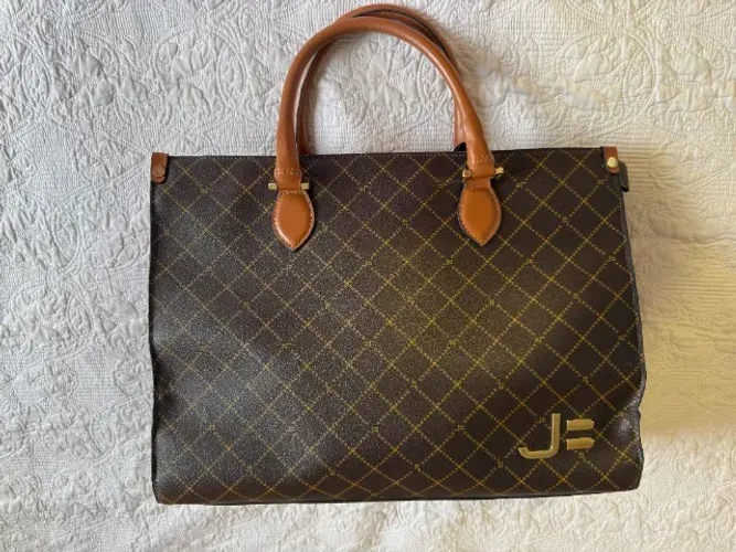 Bolsa Tote Jorge Bischoff Monograma Marrom Caramelo