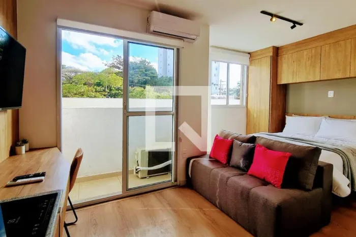 Apartamento à Venda - Jardim Éster Yolanda, 1 Quarto, 24 m2