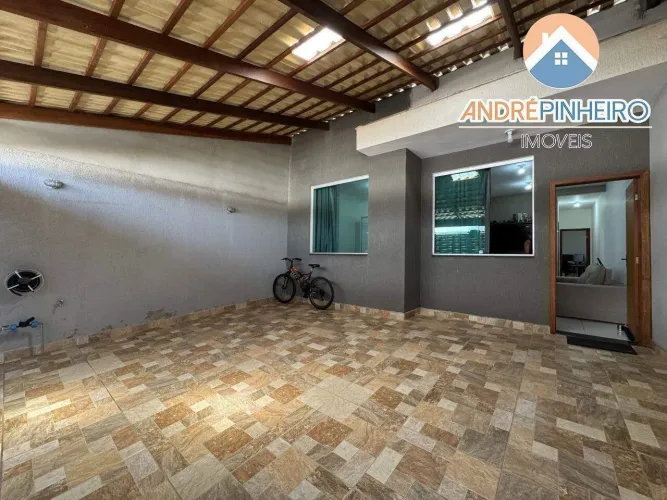 Casa residencial à venda no Bairro Novo Centro, Santa Luzia/MG