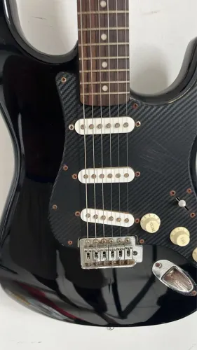 Guitarra Squier Fender