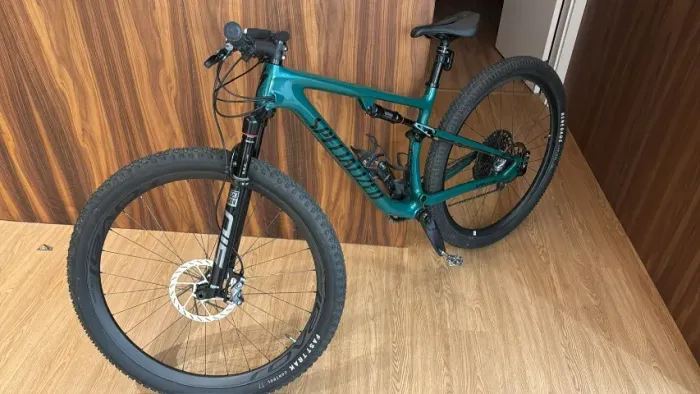 Bike Specialized Epic Expert pouco uso - tamanho M