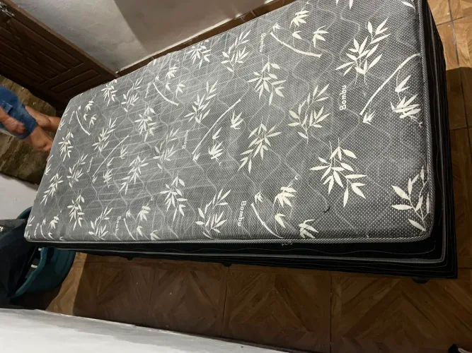 Cama de solteiro