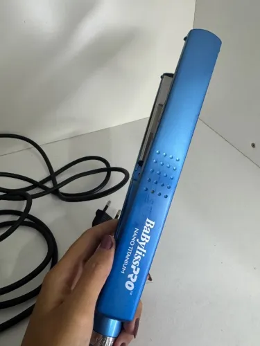 Prancha Alisadora Profissional Nano Titanium 