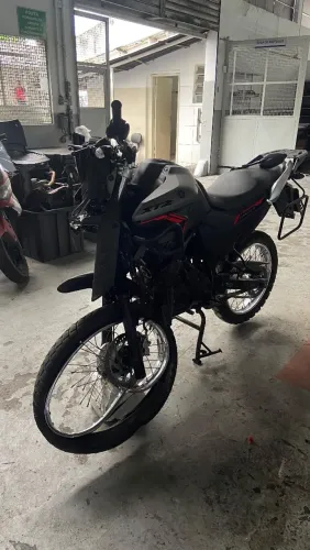 Lander 250cc -2025 - Batida - Leia o anúncio com atenção.