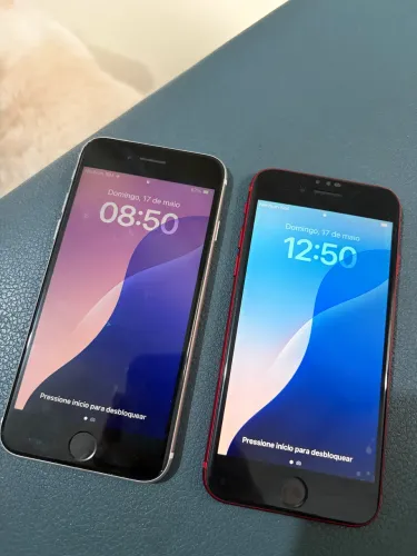 2 iPhones SE 2020 seminovo 64gb