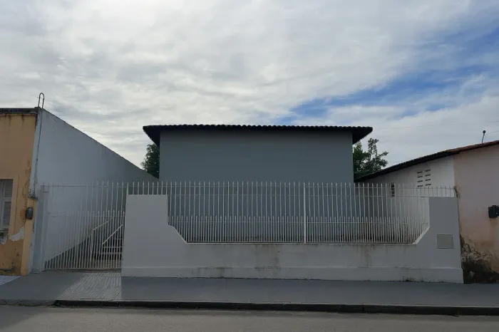 Ponto Comercial para Venda em Acaraú, Centro, 2 banheiros