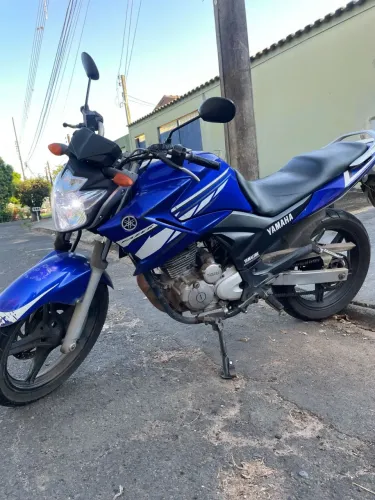 Fazer 250