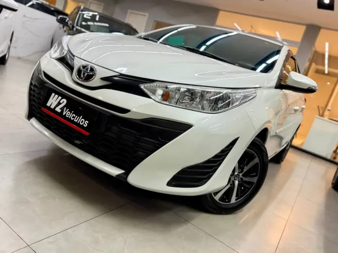Toyota Yaris Live 1.3 Flex 16V 5P AUT 2020