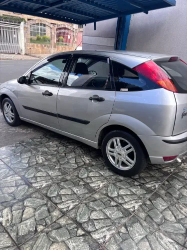 Ford Focus 1.6 S/se/se Plus Flex 8v/16v 5P 2009