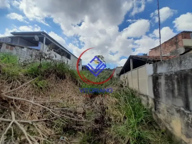 TERRENO Á VENDA RICARDO DE ALBUQUERQUE ACEITANDO FINANCIAMENTO !
