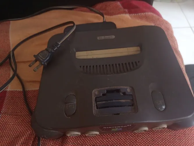 Nintendo 64 funcionando