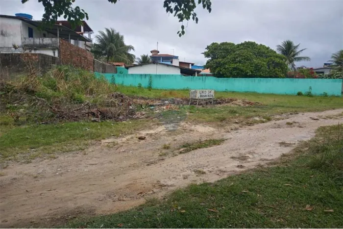 Terreno Nascente Sul (Esquina) 15 x 30 em Enseada dos Corais