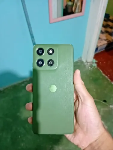 Moto G56