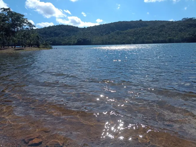 TERRENOS NO CORUMBA IV, com acesso ao lago!