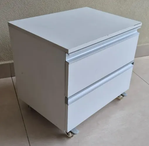 Gaveteiro de Madeira