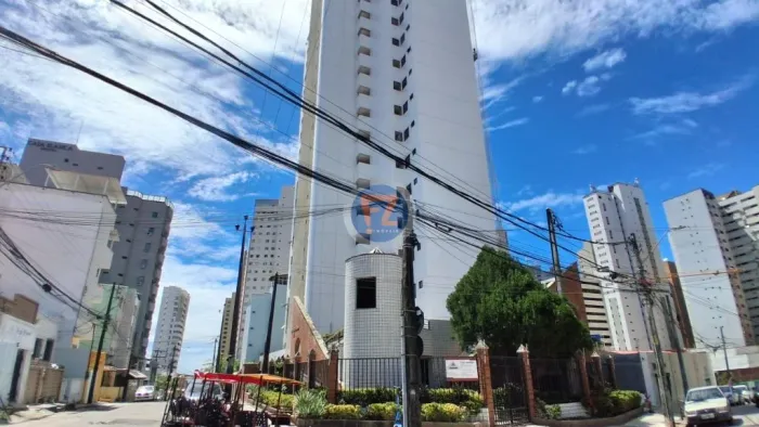 Locação de Apartamentos / Padrão na cidade de Fortaleza