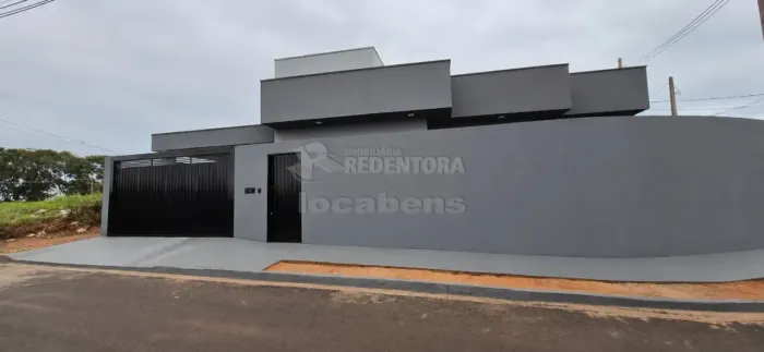 Casa Padrão para Venda com 02 Dormitórios no bairro Lago Sul - Bady Bassitt