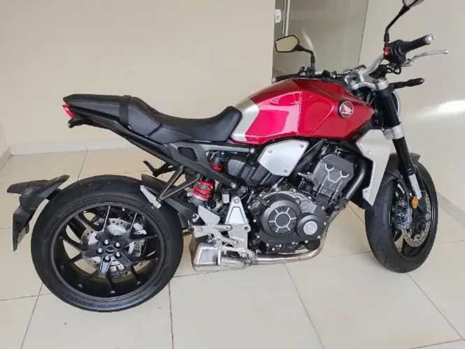 CB 1000 R - Baixíssima Quilometragem