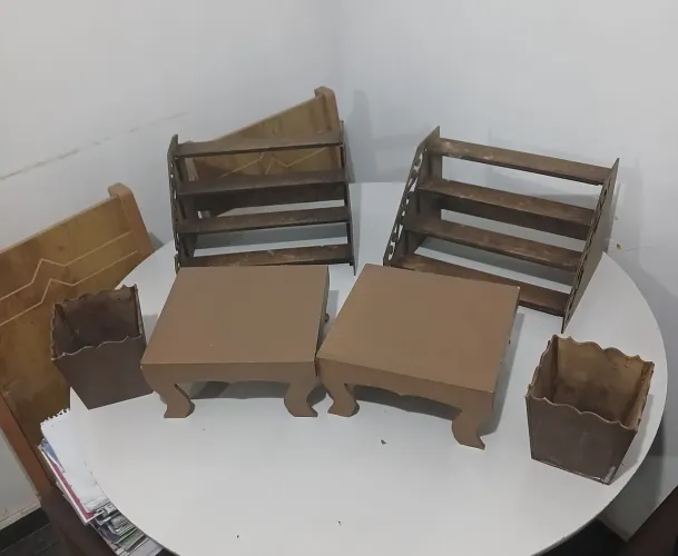 Vendo kit com 6 peças provencais arabesco rústicas em mbf