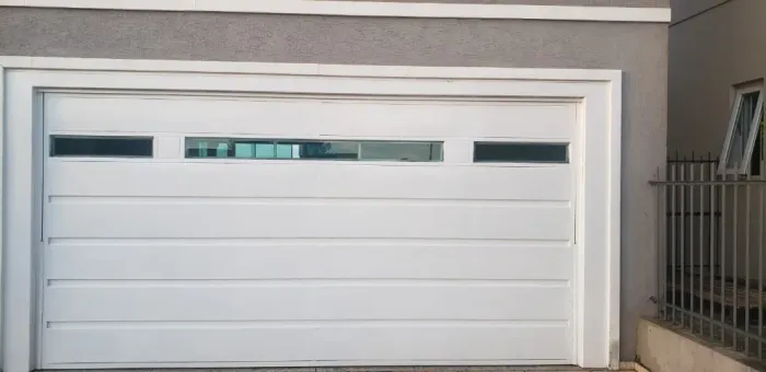 Portão de garagem de contrapeso com motor