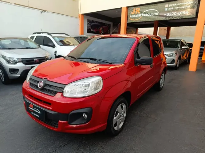 Fiat Uno Attractive 1.0 Flex 6V 5P 2017