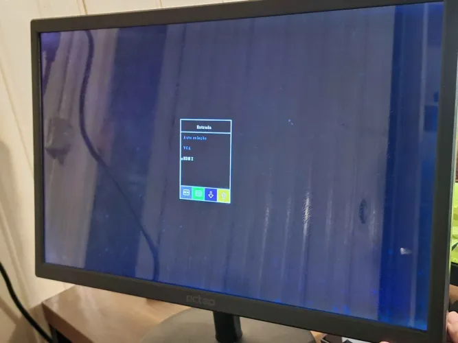 Monitor PCTop 19 Pol