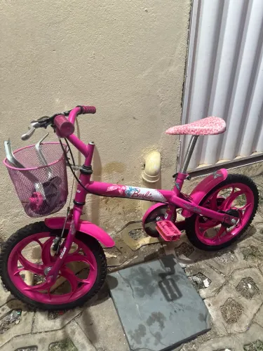 Bicicleta aro 16 da Barbie