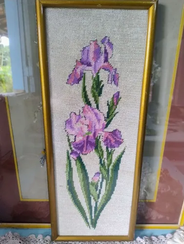 Quadro antigo bordado Floral 