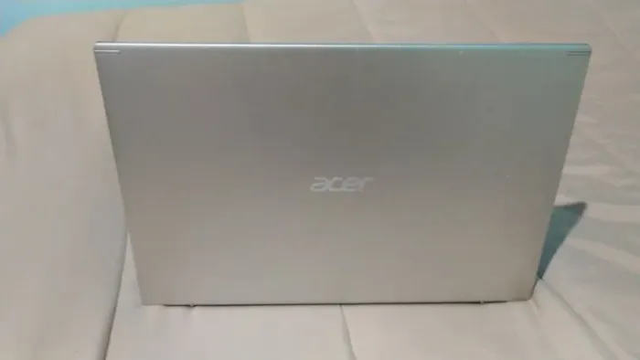 Vendo Notebook Acer ou troco por Iphone