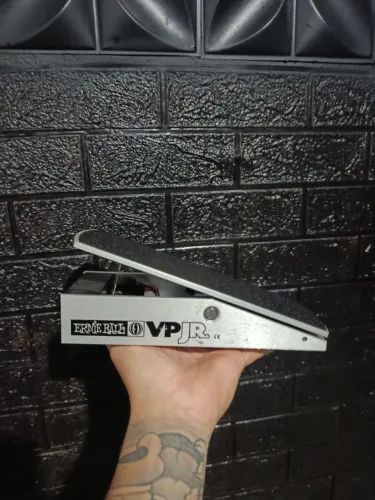 Ernieball VPjr Volume