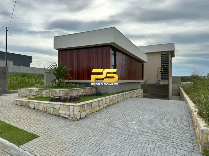 CASA DE CAMPO EM CONDOMÍNIO NA CIDADE DE CAMPINA GRANDE / PB REF: 258