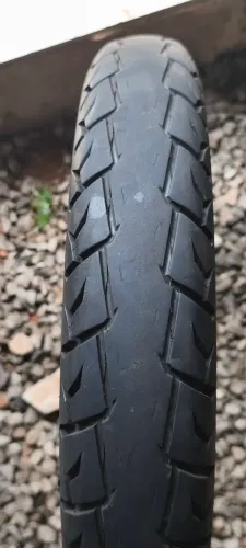 Pneus para Honda biz!